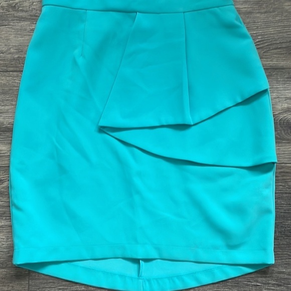 Adelyn Rae | Sleeveless Crepe Mini Turquoise Bodycon Cocktail Dress Size Medium - Picture 3 of 10